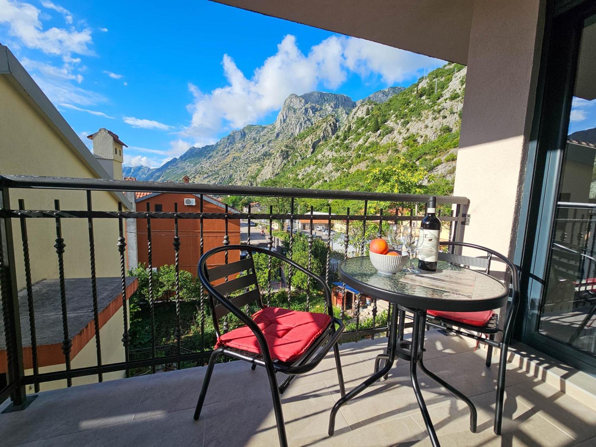 Harmony Garden Apartments Kotor Dış mekan fotoğraf